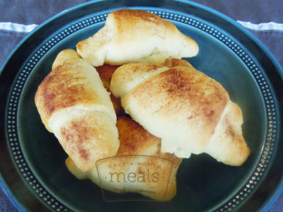 Cinnamon Crescent Rolls