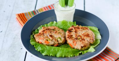 Buffalo Chicken Sliders with Celery Salad - Lunch Version