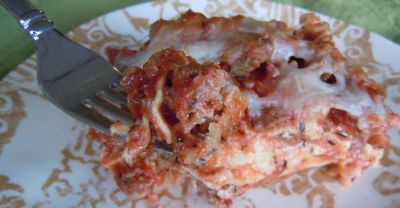 Instant Pot Copycat Stouffer's Lasagna - Dump and Go Dinner