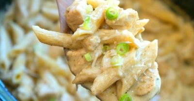 Slow Cooker Pesto Chicken Alfredo Casserole - Dump and Go Dinner