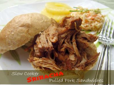 Slow Cooker Sriracha Pulled Pork Sandwiches - Lunch Version