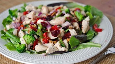 Better Than the Freezer Aisle: Lean Cuisine Copycat Cranberry Pecan Chicken Salad Topper - Lunch Version