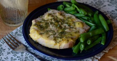 Slow Cooker Ranch Pork Chops - Dump and Go Dinner