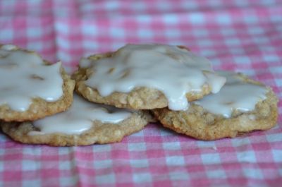 Homemade Iced Oatmeal Cookies