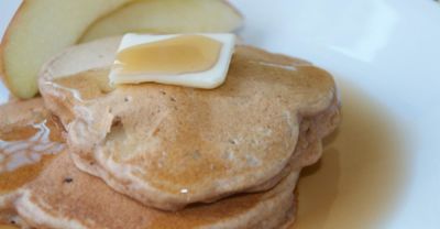 Cinnamon Apple Pancakes