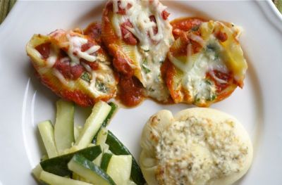 Instant Pot Spinach Ricotta Stuffed Shells - Dump and Go Dinner