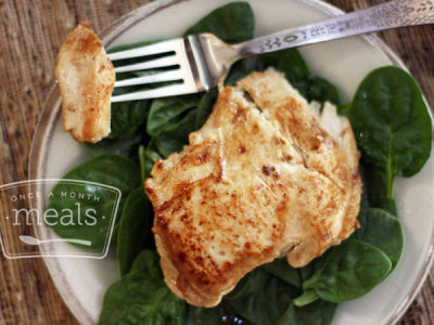 Paleo Ginger Chicken Breasts with Green Spinach - Lunch Version