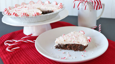 Candy Cane Brownie Pie