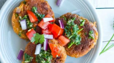 Paleo Salmon Cakes - Sustainable Cooks - Dump and Go Dinner