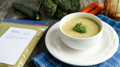 Broccoli No-Cheddar Soup - Lunch Version