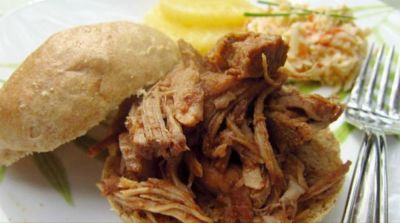 Slow Cooker Sriracha Pulled Pork Sandwiches - Ready to Eat Dinner