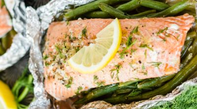 Lemony Garlic Butter Salmon Foil Packets - Dump and Go Dinner