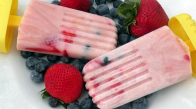 Tri-Berry Yogurt Pops