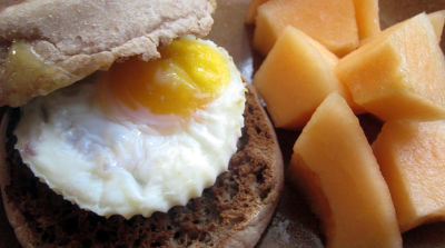 Egg and Pepper Sandwiches