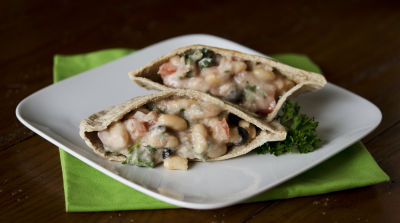 Tuna and White Bean Pita - Lunch Version