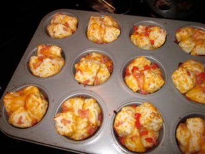 Cheesy Ham Biscuit Muffins - Lunch Version