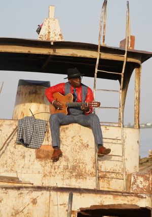 Vieux Farka Tour