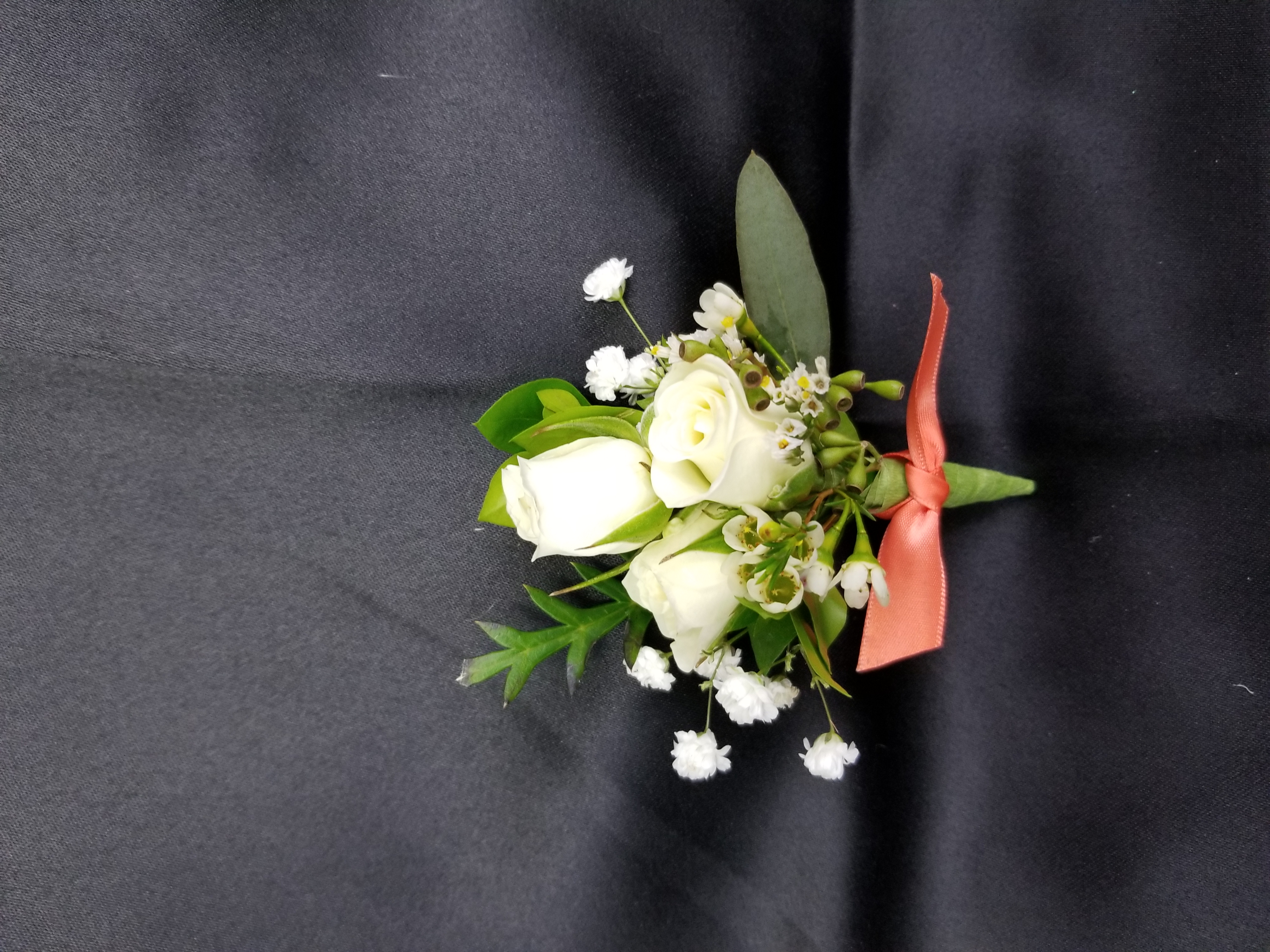 Floral Boutonniere Magnet - Best Price in Singapore - Dec 2023