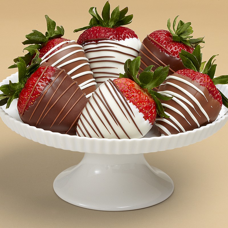 12 Chocolate Covered Strawberries Riverview Fl Florist