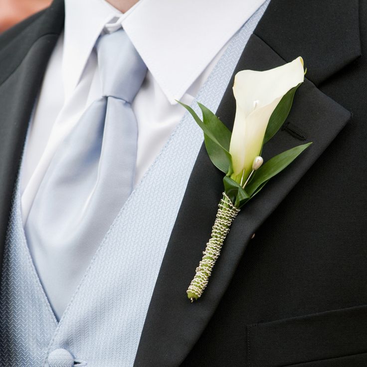 white lily boutonniere