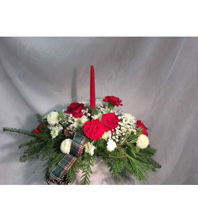 Country Christmas Arrangement
