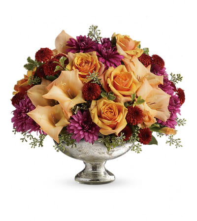 Teleflora's Elegant Traditions Centerpiece