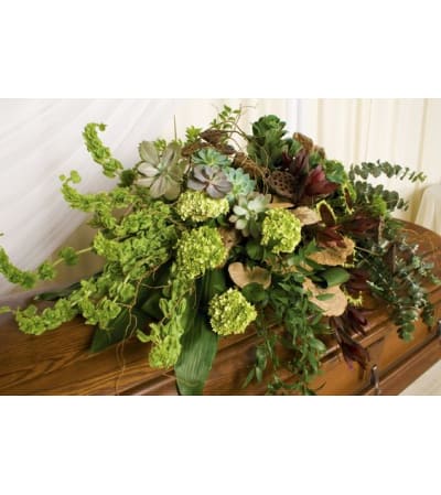 NATURAL CASKET SPRAY