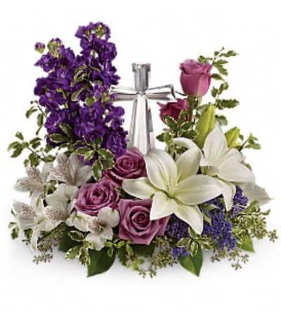 Teleflora's Grace And Majesty Bouquet - by Jennifer's Flowers