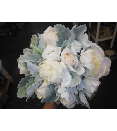 bridesmaids hand tied bouquet
