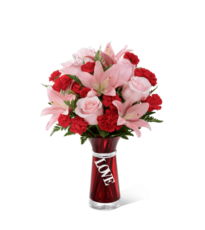 The FTD® Hold My Heart™ Bouquet