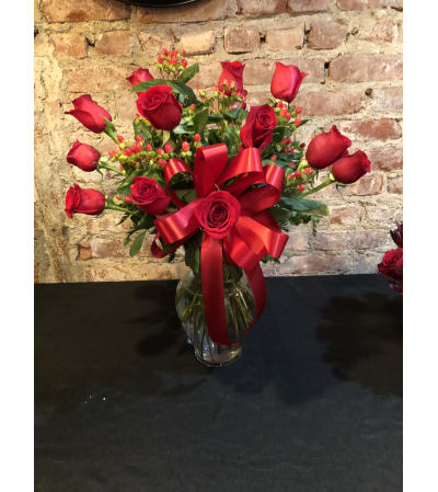 ROSES WITH BERRIES