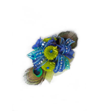 Gwen's Choice Wrist Corsage