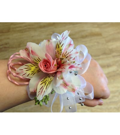 pink and white corsage