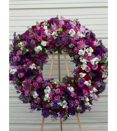 Classic Purple Wreathe