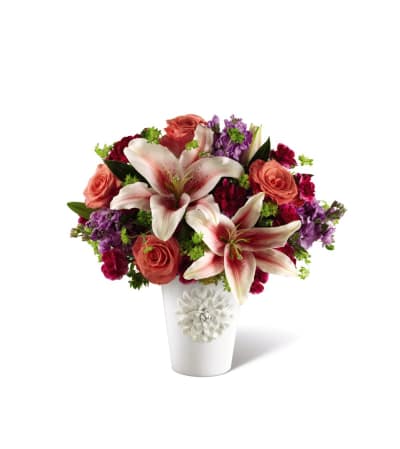 The FTD® California Chic™ Bouquet for Kathy Ireland Home
