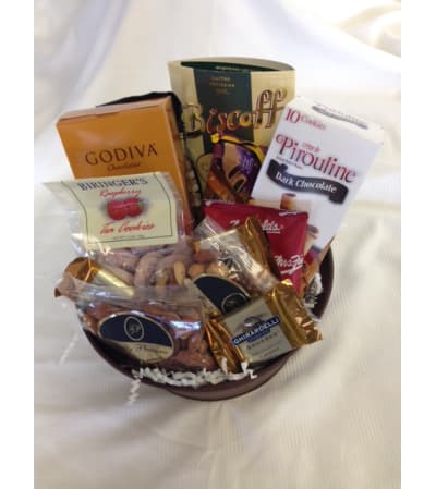 Salty & Sweet Basket