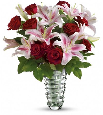 Teleflora's Melt My Heart Long Stemmed