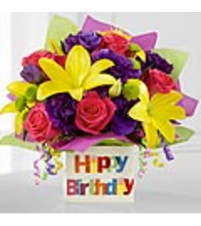 The happy Birthday Bouquet by FTD The happy Birthday Bouquet by FTD