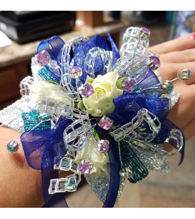 Flare at Midnight Corsage Flare at Midnight Corsage