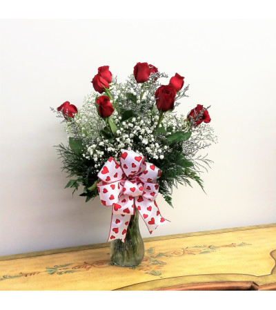 Classic Dozen Medium Stem Rose Vase Classic Dozen Medium Stem Rose Vase