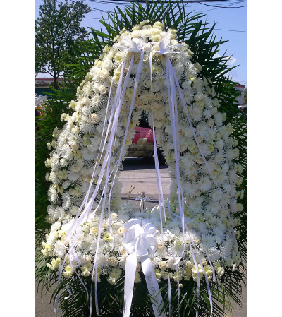 Gate Of Heaven Large White Mixed Gate Of Heaven Large White Mixed