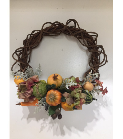 Fall Wreath with Gourds Fall Wreath with Gourds