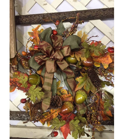Fall Wreath with Acorns and Bow Fall Wreath with Acorns and Bow