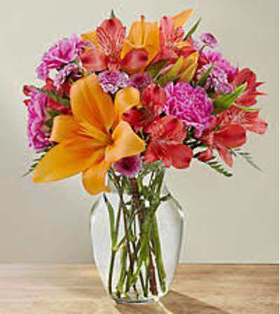The FTD® Light of My Life™ Bouquet The FTD® Light of My Life™ Bouquet