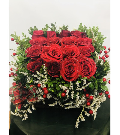 RUSTIC ROSES RUSTIC ROSES