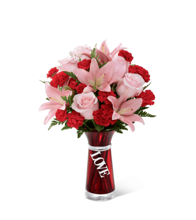 The FTD® Hold My Heart™ Bouquet The FTD® Hold My Heart™ Bouquet