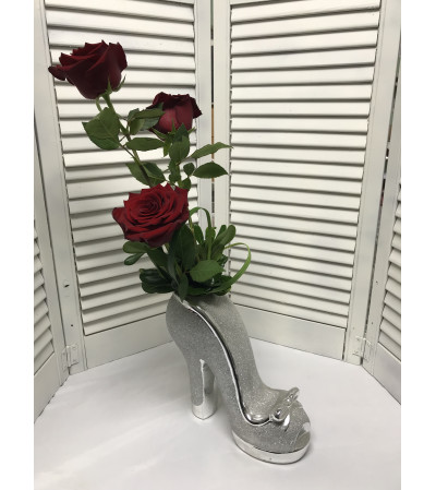 Glitter Shoe Bouquet W/ Red Roses Glitter Shoe Bouquet W/ Red Roses