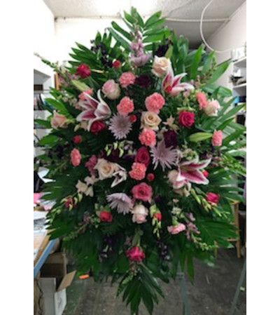 Lavs & Pinks Standing Spray Lavs & Pinks Standing Spray