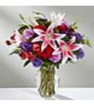 The FTD Stunning Beauty Bouquet The FTD Stunning Beauty Bouquet