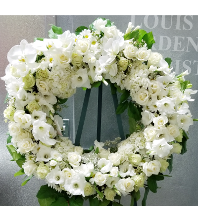 White Orchid Garden Wreath White Orchid Garden Wreath